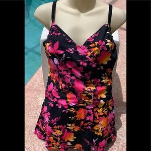 Sale. .New WOT Suit Yourself Slender thighs bathing suit